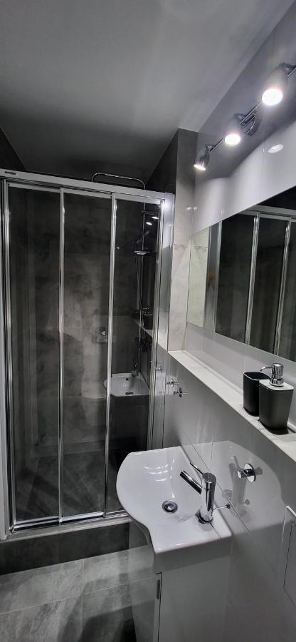 Siodme Niebo Apartment วรอตซวาฟ ภายนอก รูปภาพ